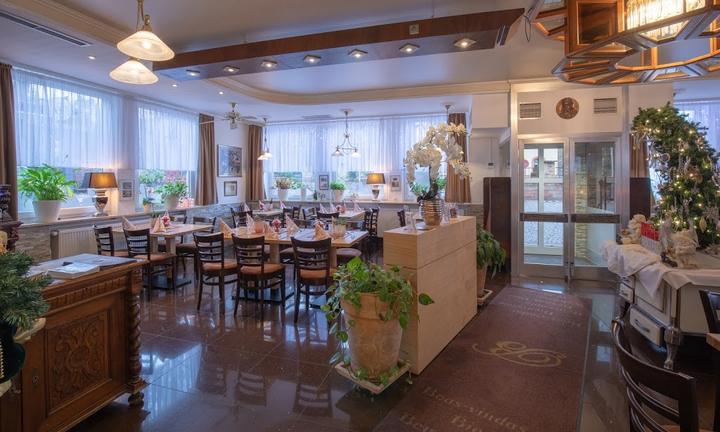 Barbarossahof Hotel Restaurant